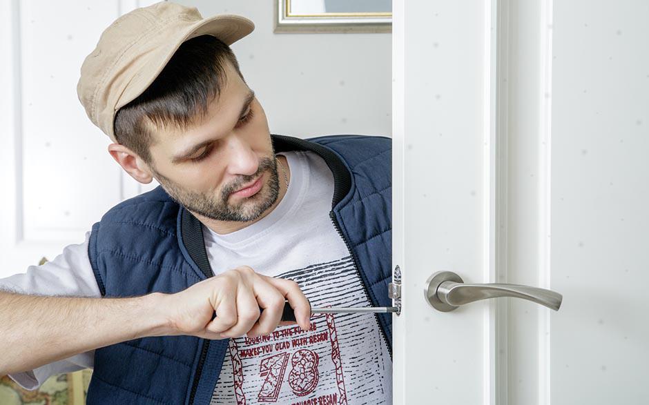 soigneux serrurier ouverture de porte Viroflay